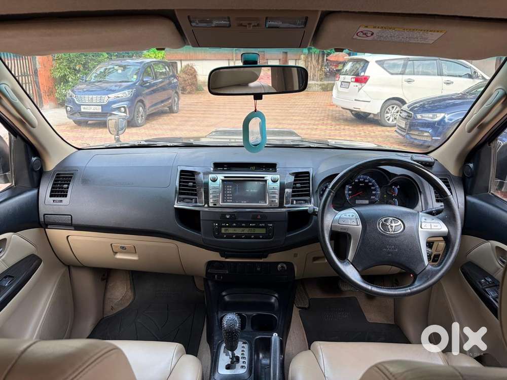 Toyota Fortuner 4x2 At, 2015, Diesel
