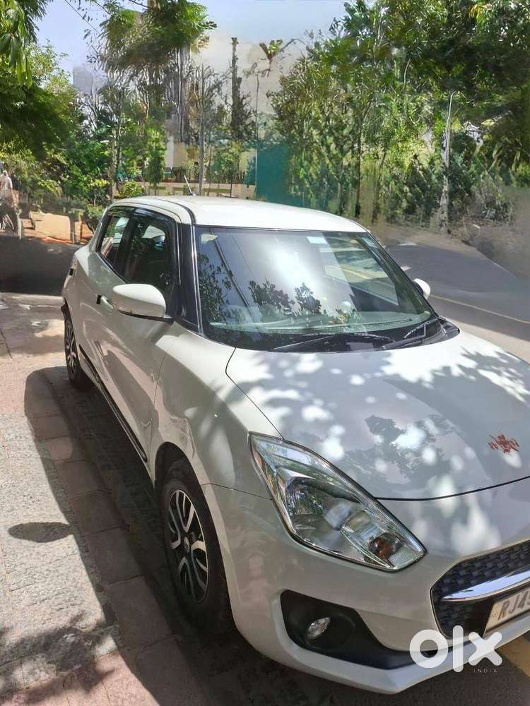 Automatic Transmssion Maruti Suzuki Swift 2022 Petrol 10251 Km Driven