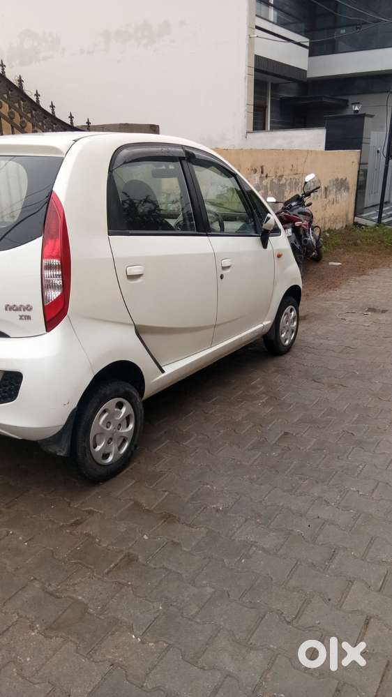 Tata Nano Xta, 2017, Petrol