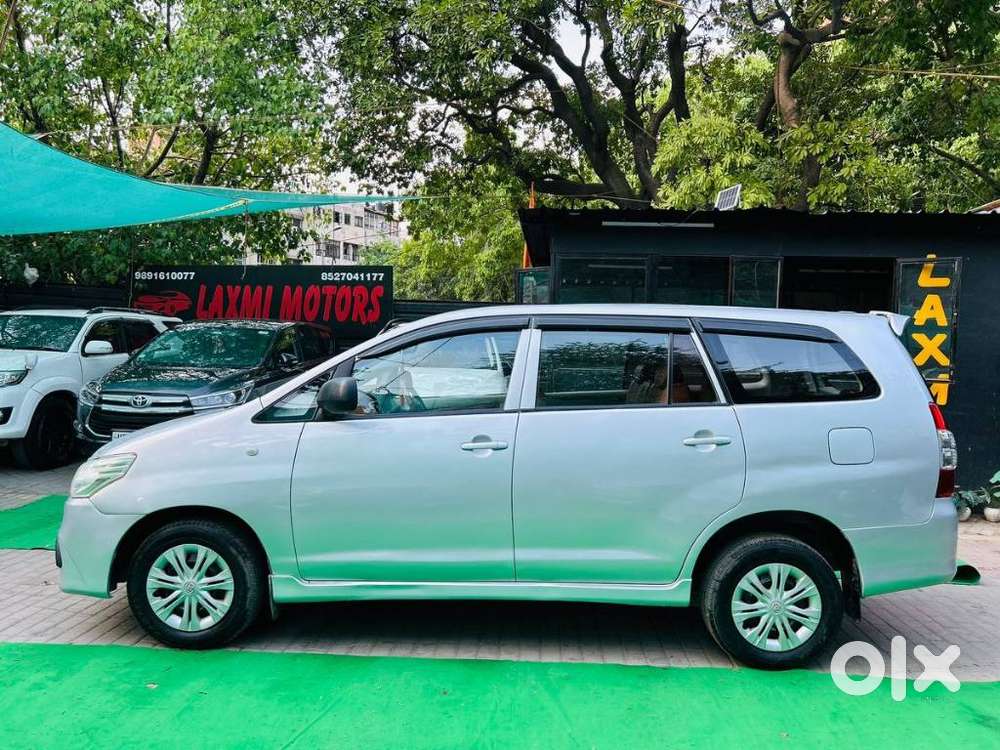 Toyota Innova 2.5 G (diesel) 8 Seater, 2012, Diesel