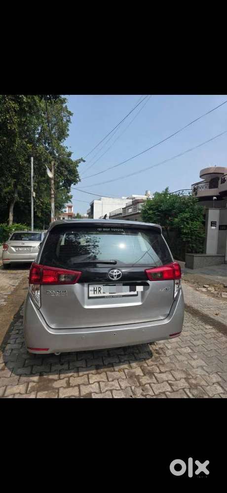 Toyota Innova Crysta 2.8 Gx At, 2017, Diesel