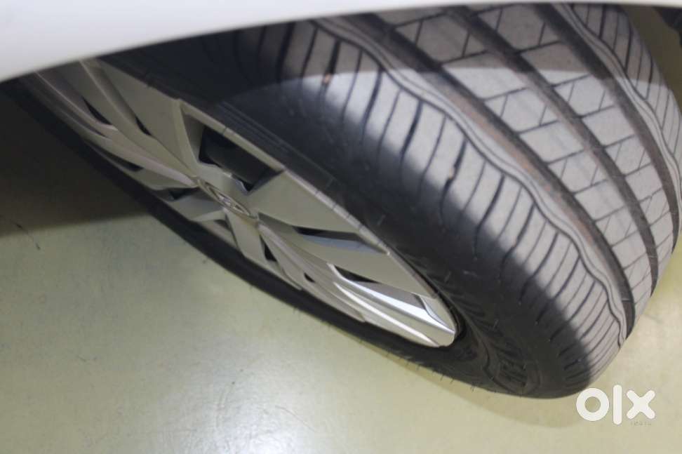 Toyota Yaris J Cvt, 2018, Petrol