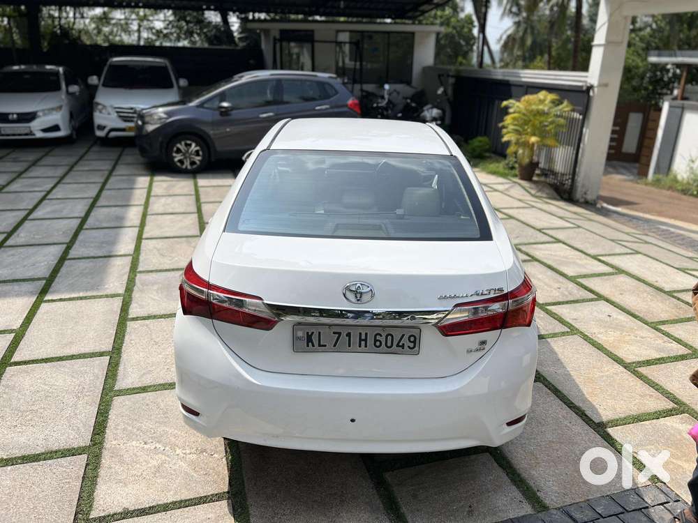 Toyota Corolla Altis 1.8 J, 2014, Diesel