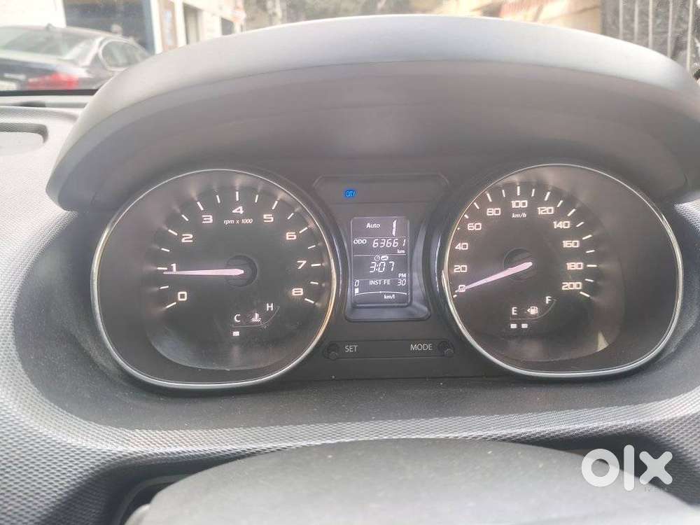 Tata Tiago 1.2 Revotron Xta, 2018, Petrol