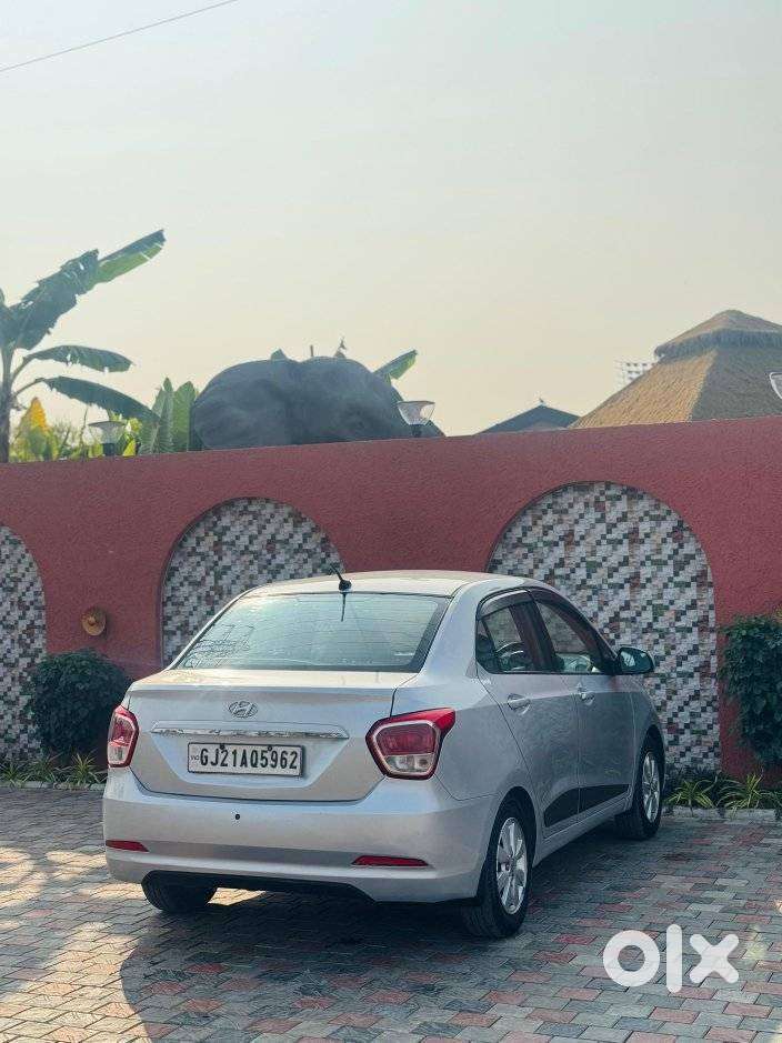 Hyundai Xcent 2014-2016 1.1 Crdi Sx, 2015, Cng & Hybrids