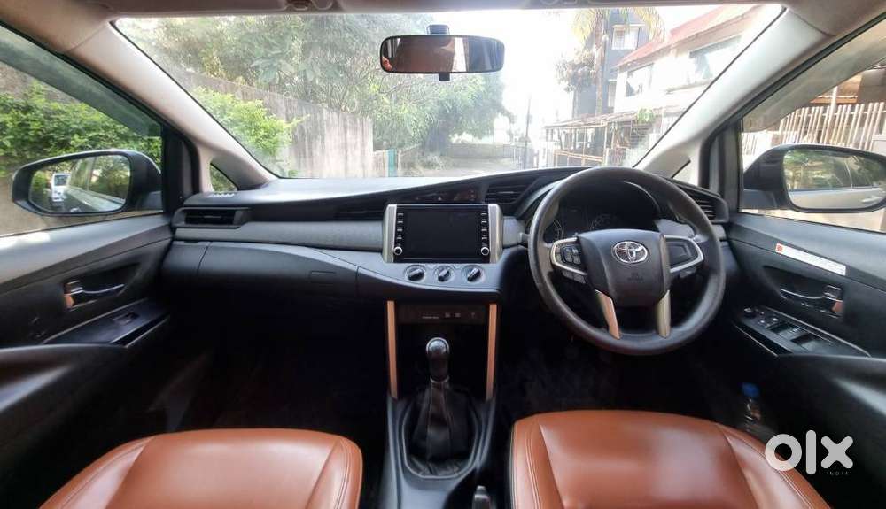 Toyota Innova Crysta 2.4 G Mt 7 Str, 2023, Diesel