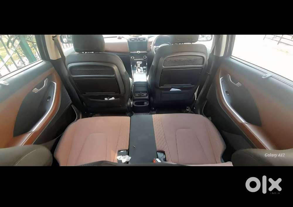 Alcazar Prestige (o) 7 Str At