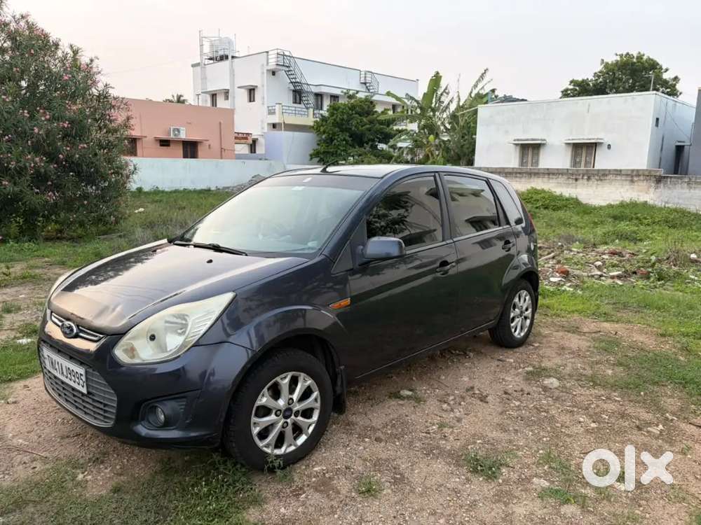 Ford Figo 2014 Diesel Titanium(top)