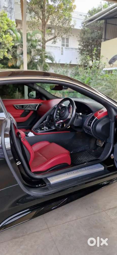 Jaguar F-type 2.0 (2024) – Single Owner