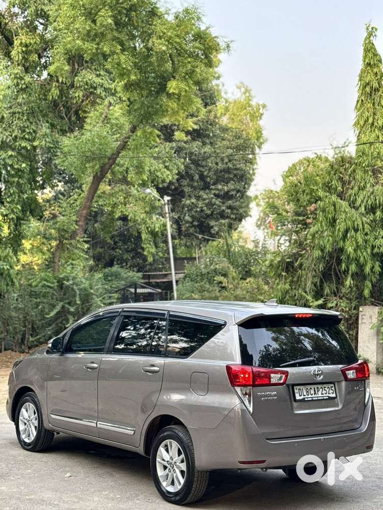 Toyota Innova Crysta 2.4 G Mt, 2016, Diesel