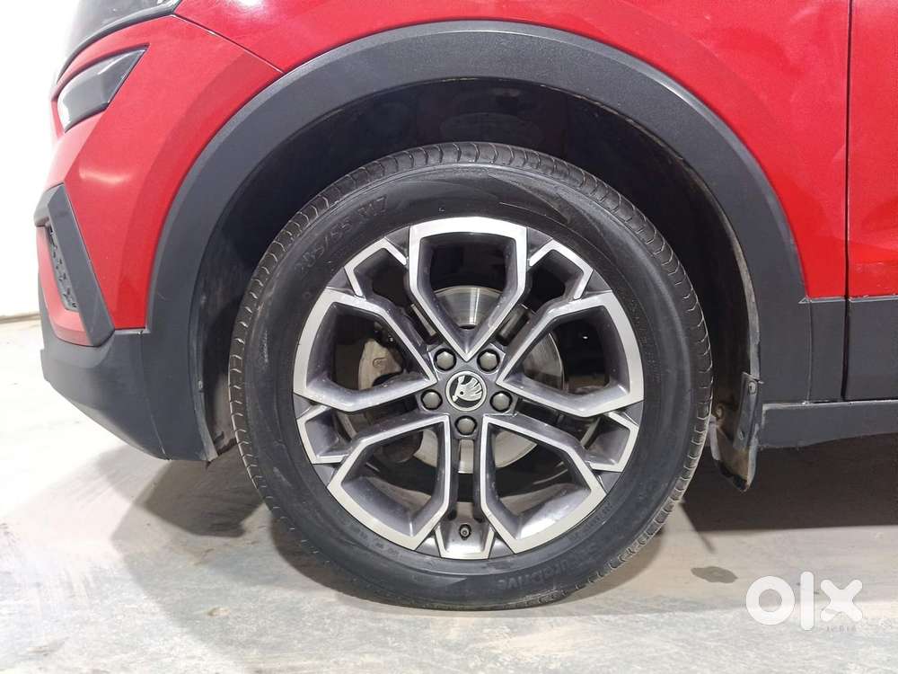 Skoda Kushaq Style 1.0l Tsi At, 2021, Petrol