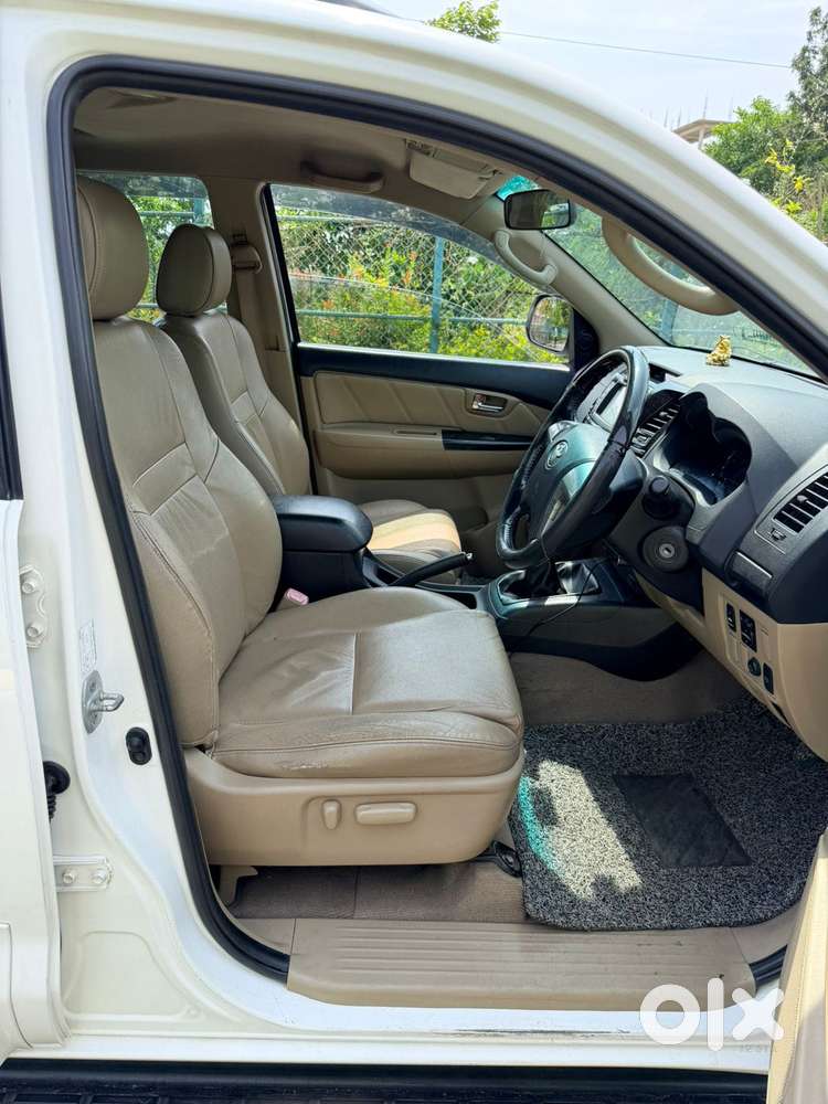 Toyota Fortuner 3.0 4x2 Automatic, 2014, Diesel