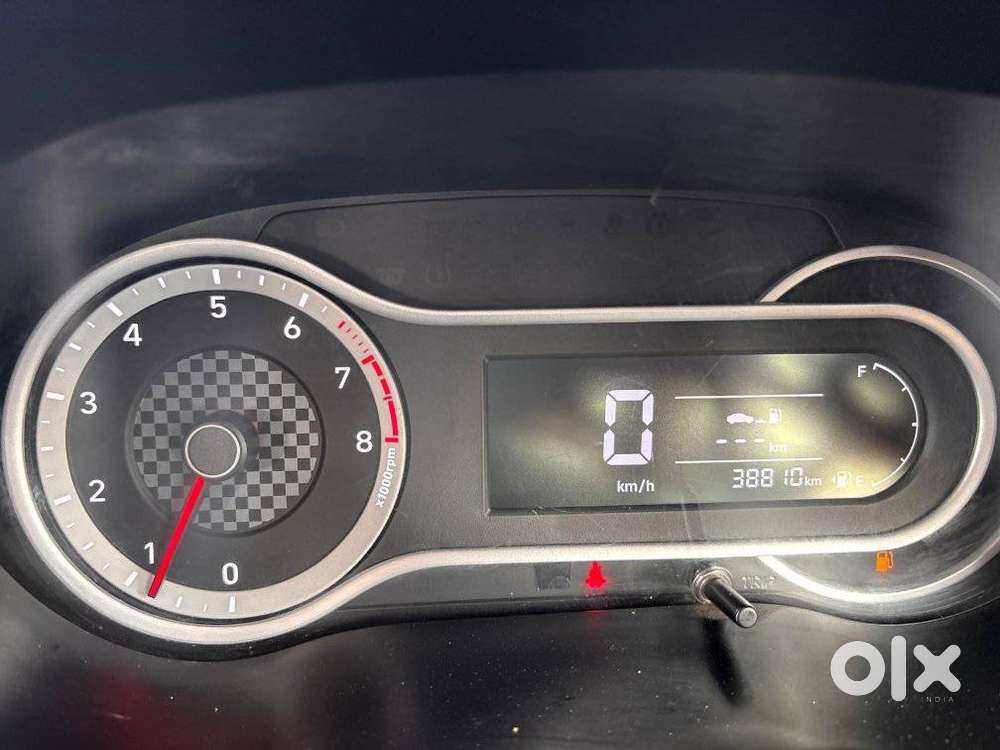 Hyundai Grand I10 Nios Sportz Dual Tone, 2020, Petrol