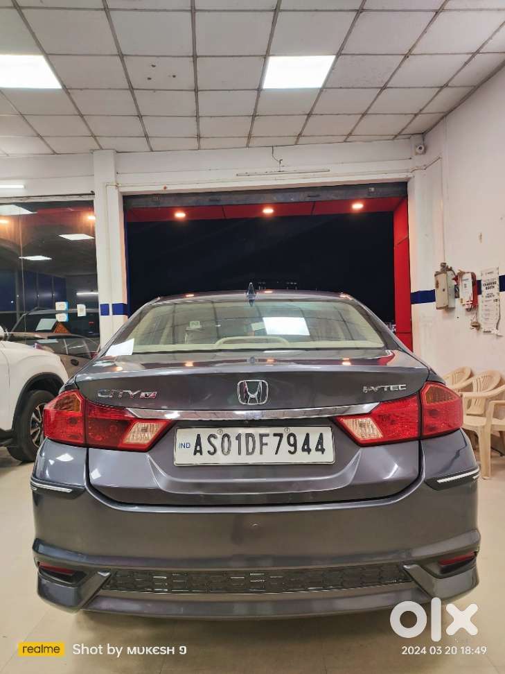 Honda City I-vtec V, 2017, Petrol