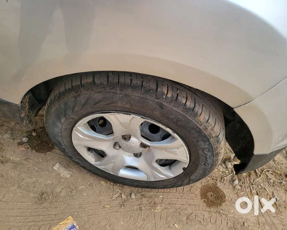 Ford Ecosport 2015 Diesel 75000 Km Driven
