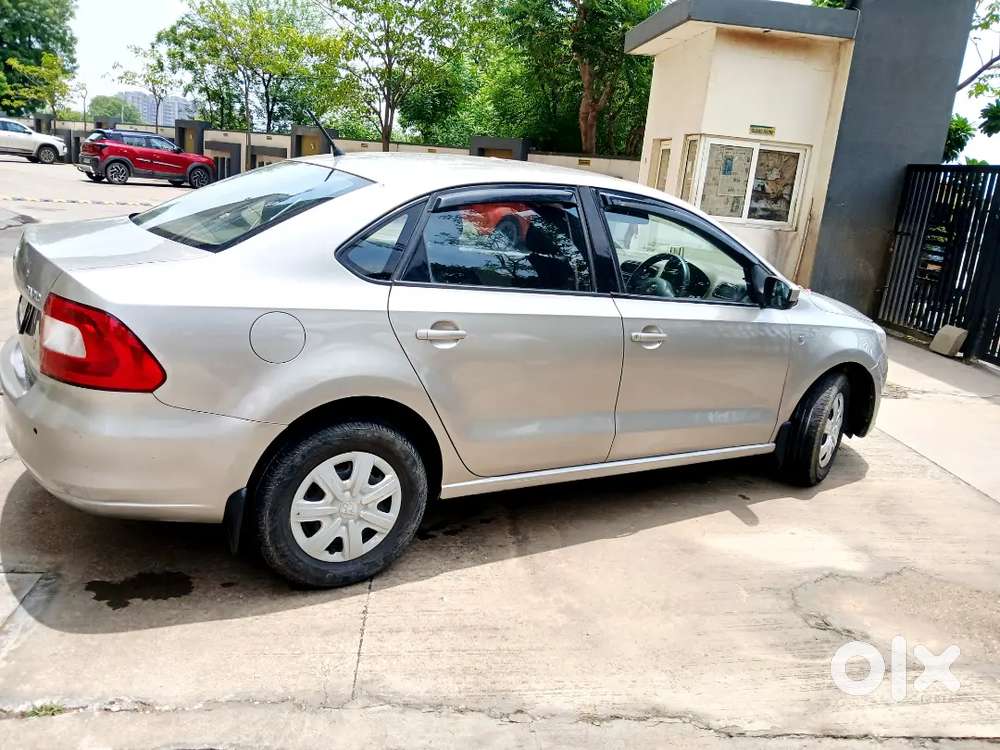 Skoda Rapid Elegance Tdi 2014 Diesel Manual