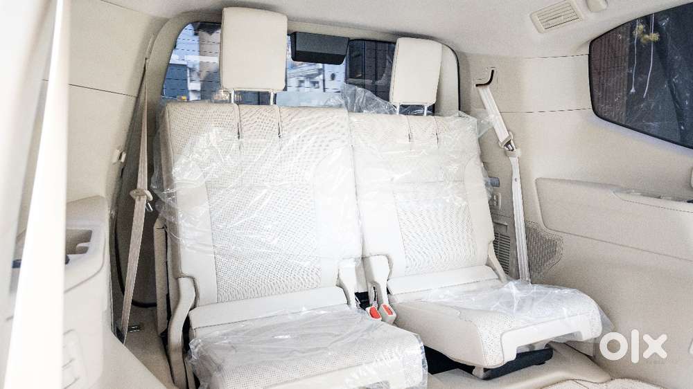 Toyota Land Cruiser Zx Petrol, 2024, Petrol