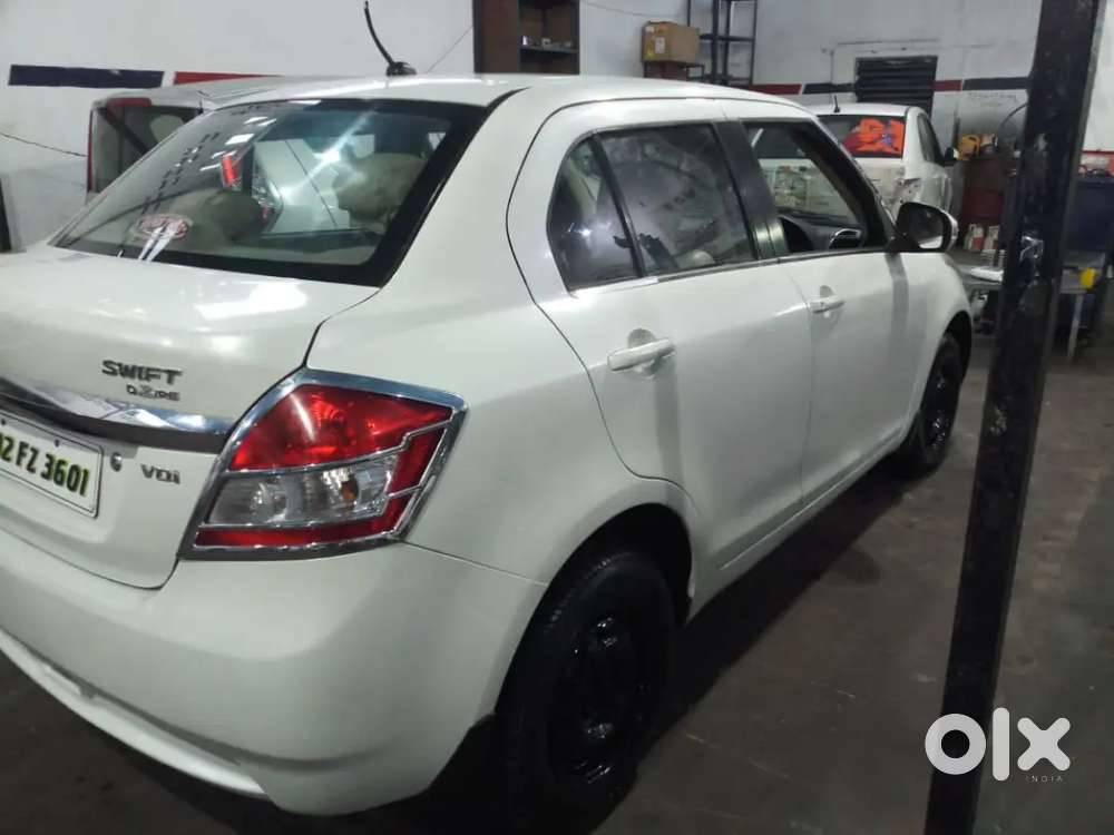 Maruti Suzuki Dzire 2015