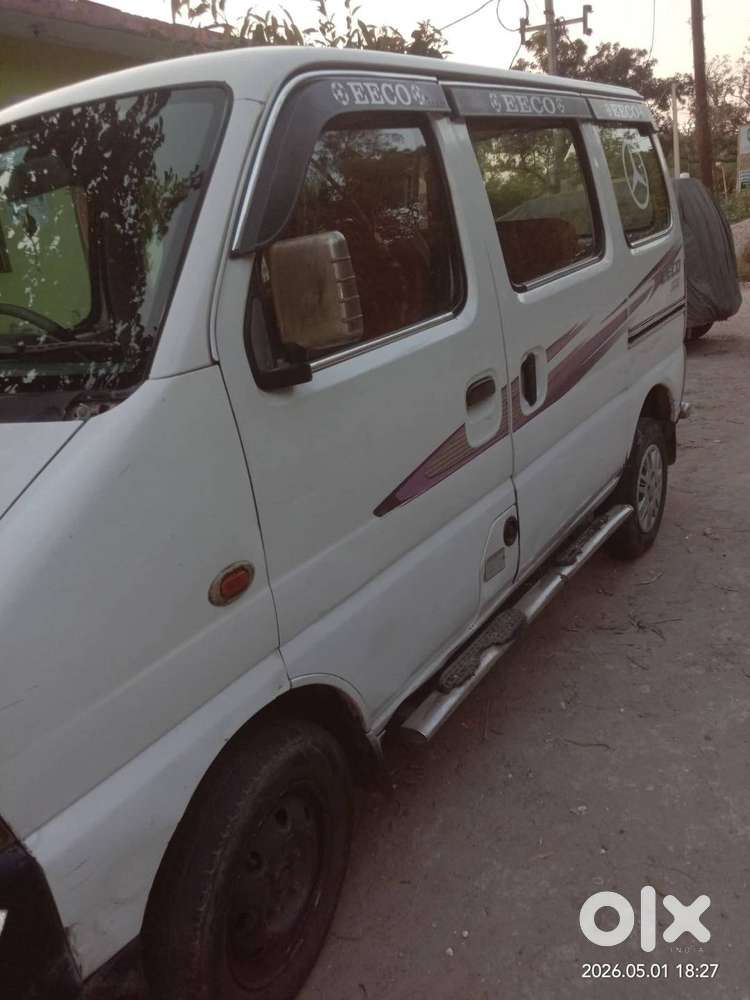 Saaf Gaadi Hai Eco 2016 Model 260000 Hzar Kimaang H.