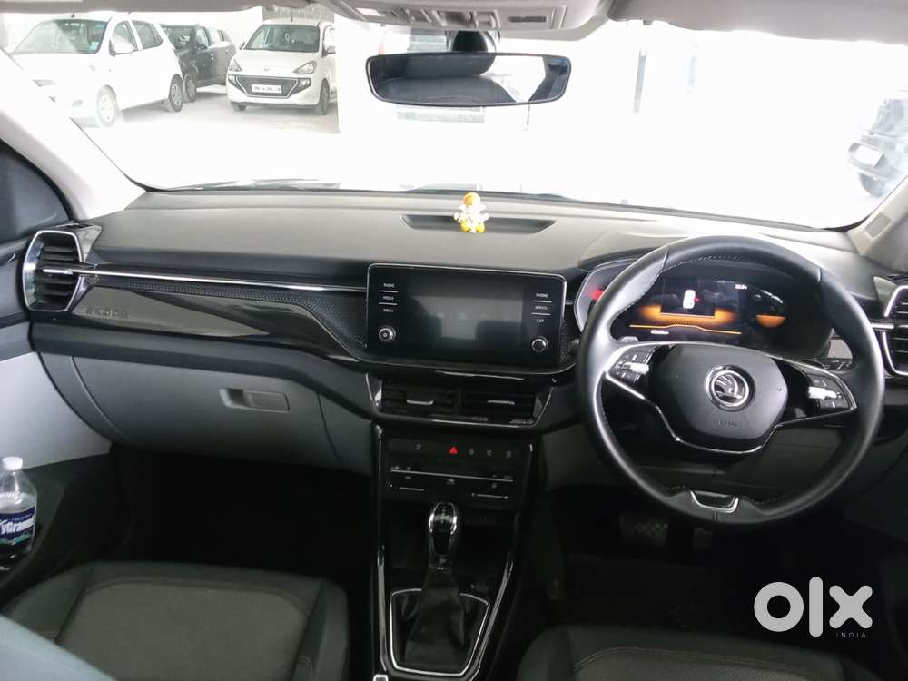 Skoda Kushaq 1.5 Tsi Style, 2023, Petrol