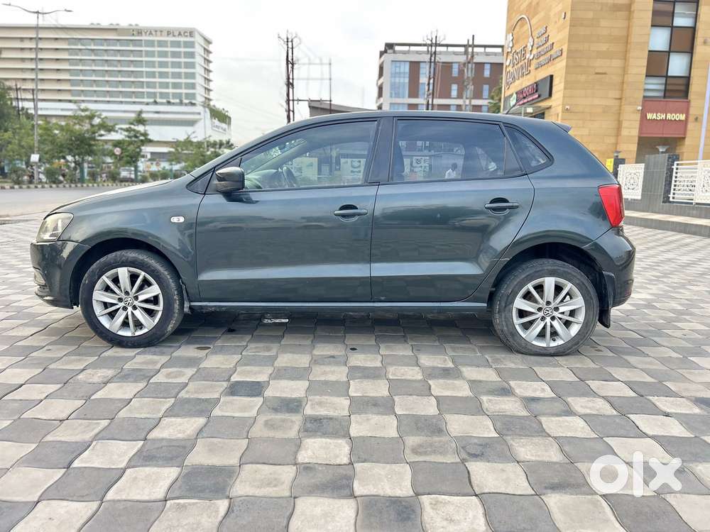 Volkswagen Polo Petrol Highline 1.2l, 2014, Petrol