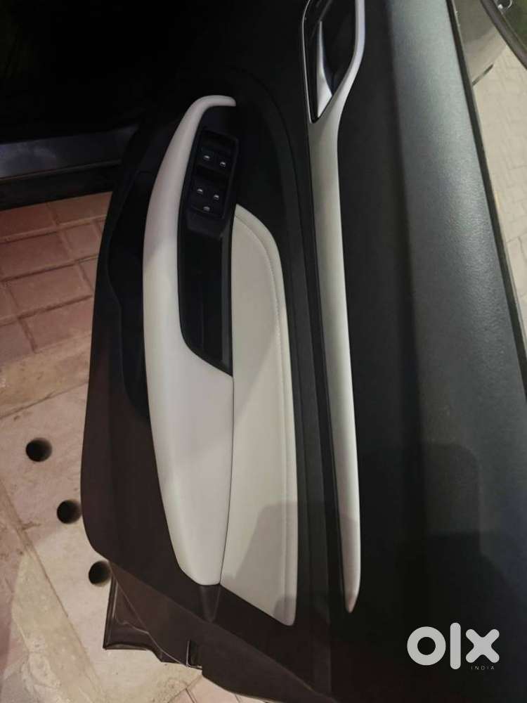 Mg Astor Zs Vti-tech Cvt Sharp, 2022, Petrol