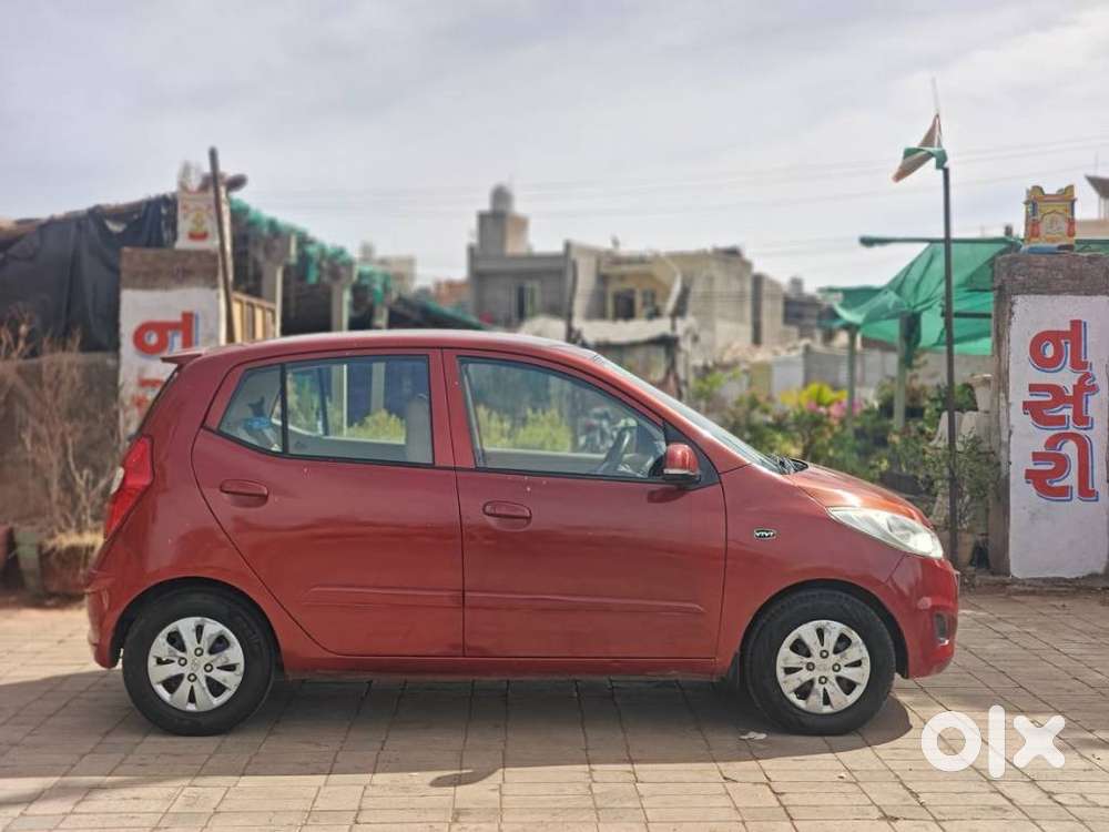 Hyundai I10 Sportz 1.2 Automatic Kappa2, 2013, Petrol