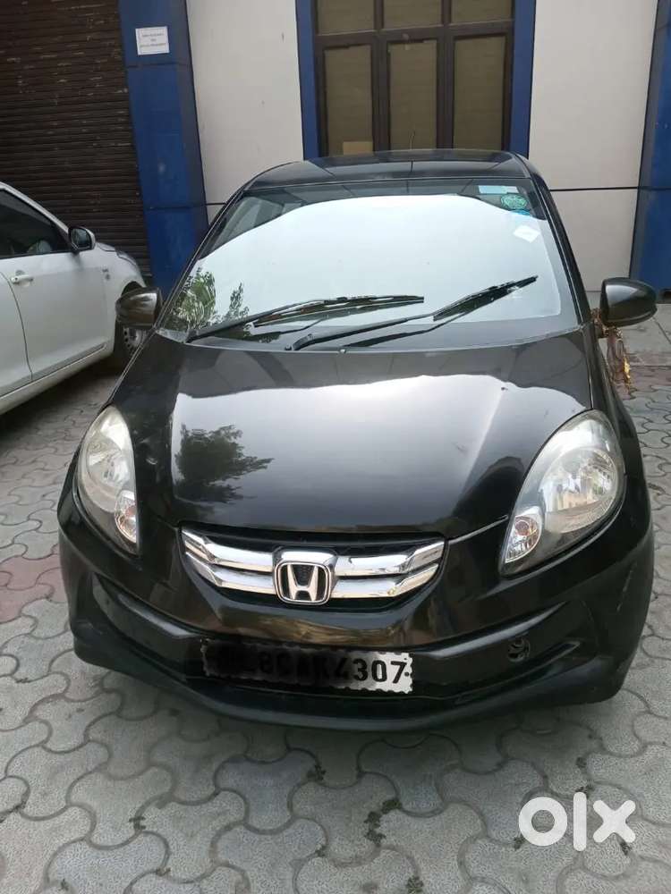 Honda Amaze 2015 Cng & Hybrids 70000 Km Driven
