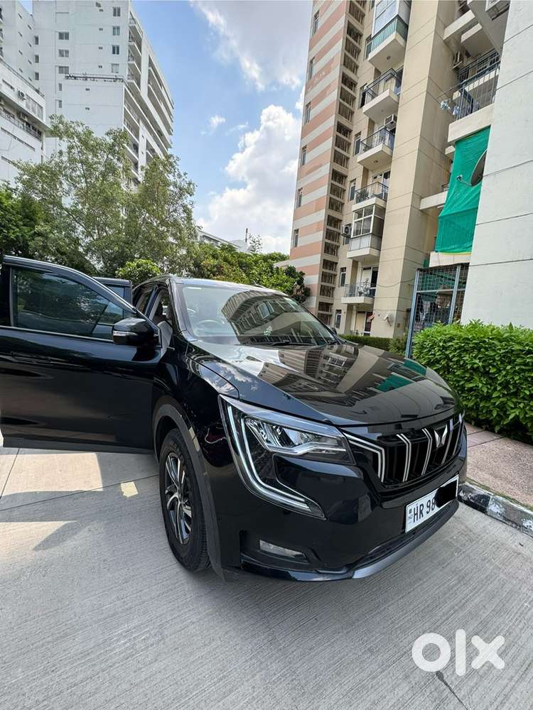 Mahindra Xuv700 2025 Petrol 19500 Km Driven