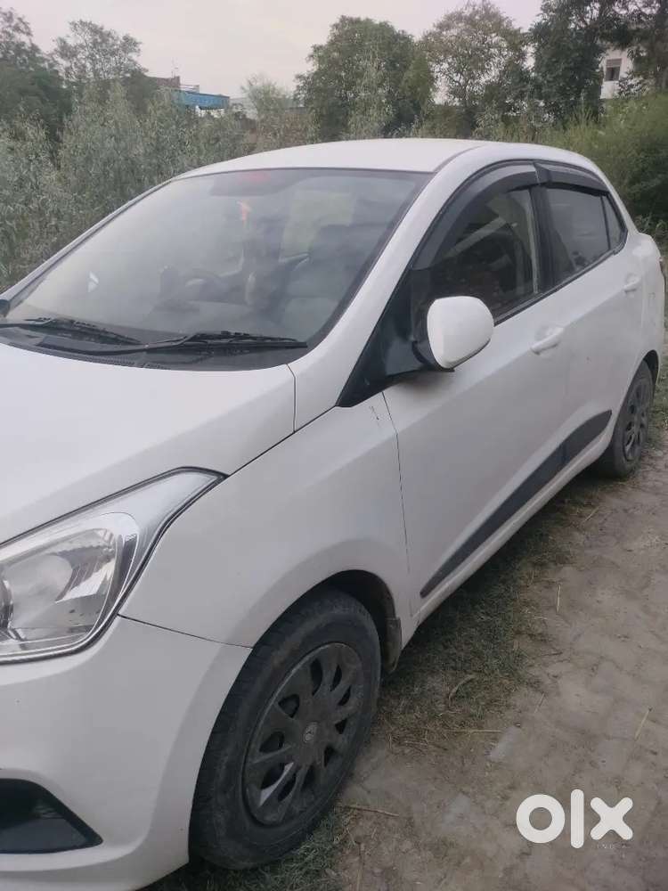 Hyundai Xcent 2016