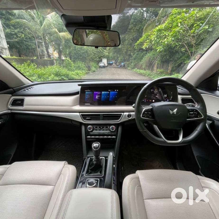 Mahindra Xuv700 2.2 Ax 7 Diesel Mt Str, 2023, Diesel