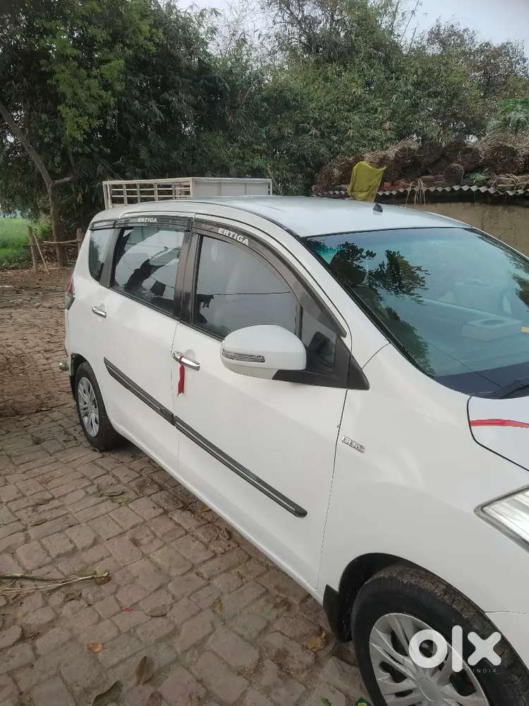 Maruti Suzuki Ertiga 2016