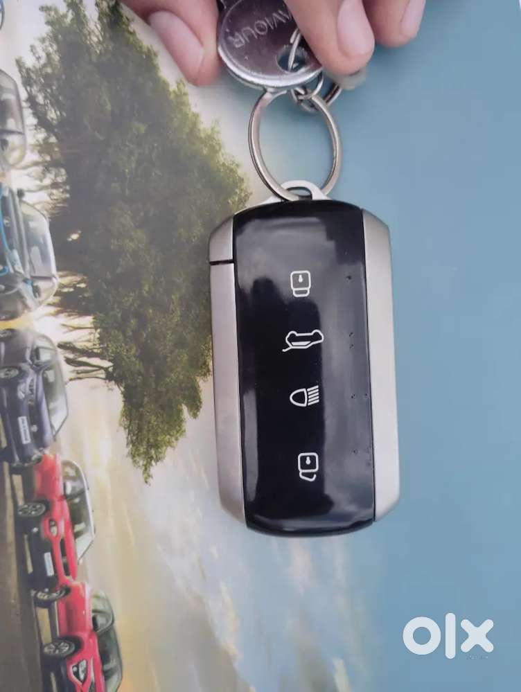 Tata Sierra Petrol Manual 2026