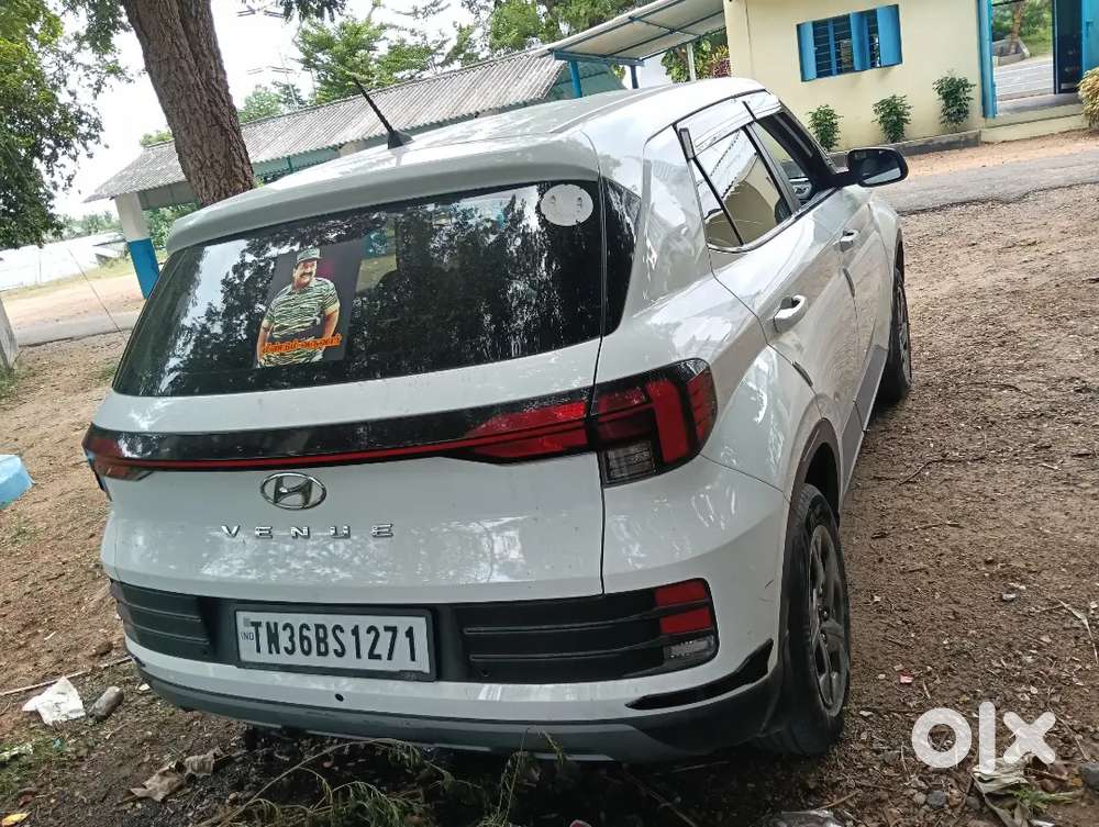 Hyundai Venue Knight 2024