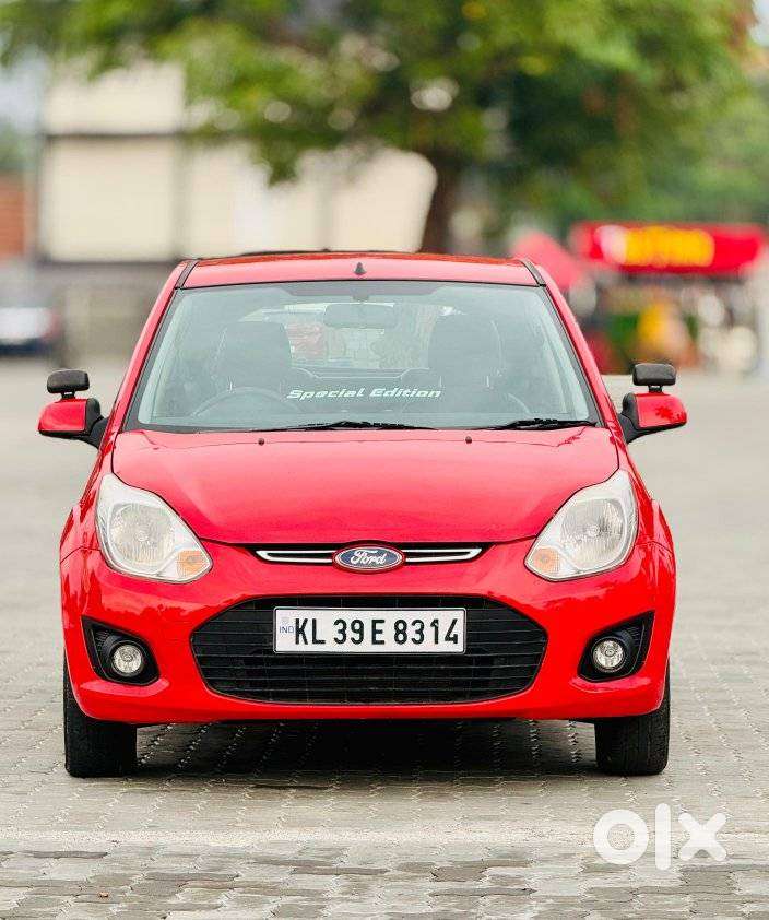 Ford Figo 2012-2015 Petrol Zxi, 2013, Petrol