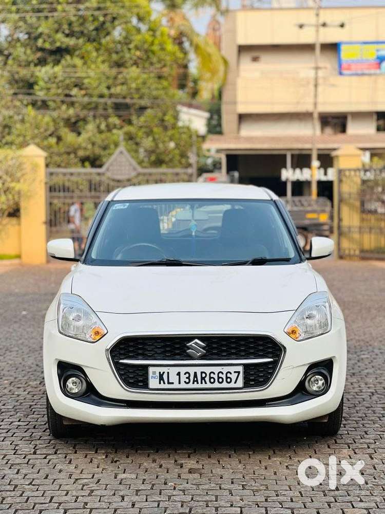 Maruti Suzuki Swift Vxi + Manual, 2020, Petrol
