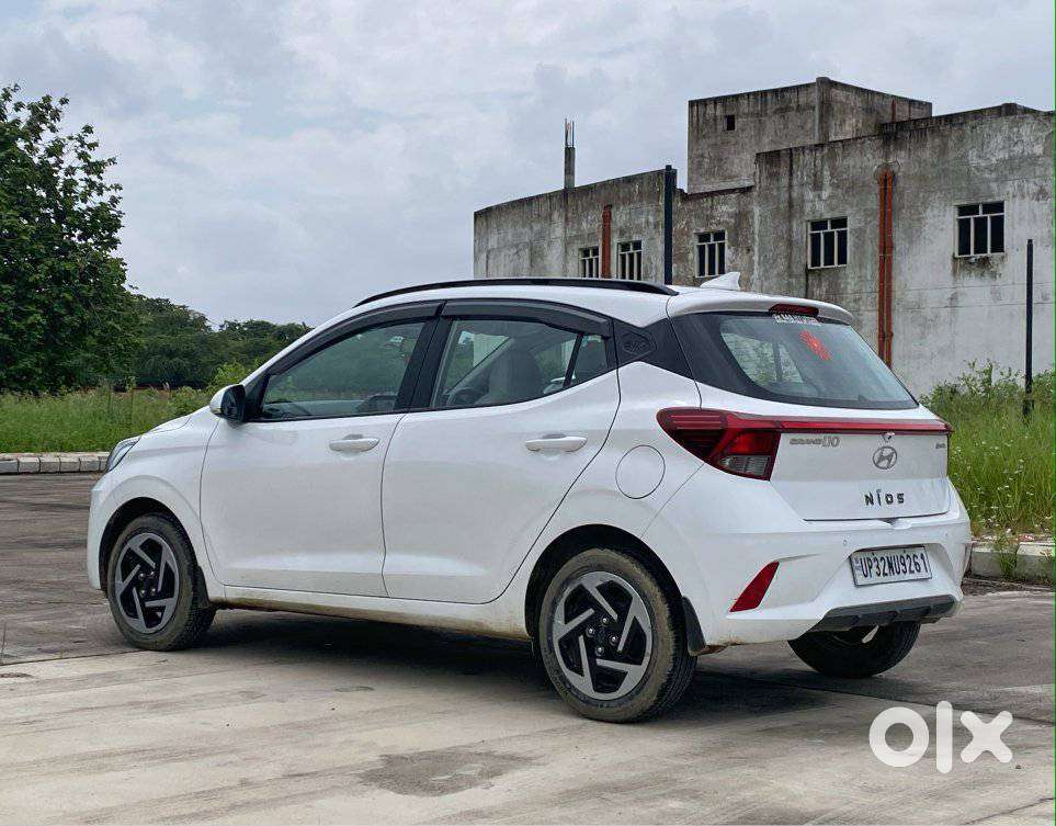 Hyundai Grand I10 Nios Amt Sportz, 2023, Petrol