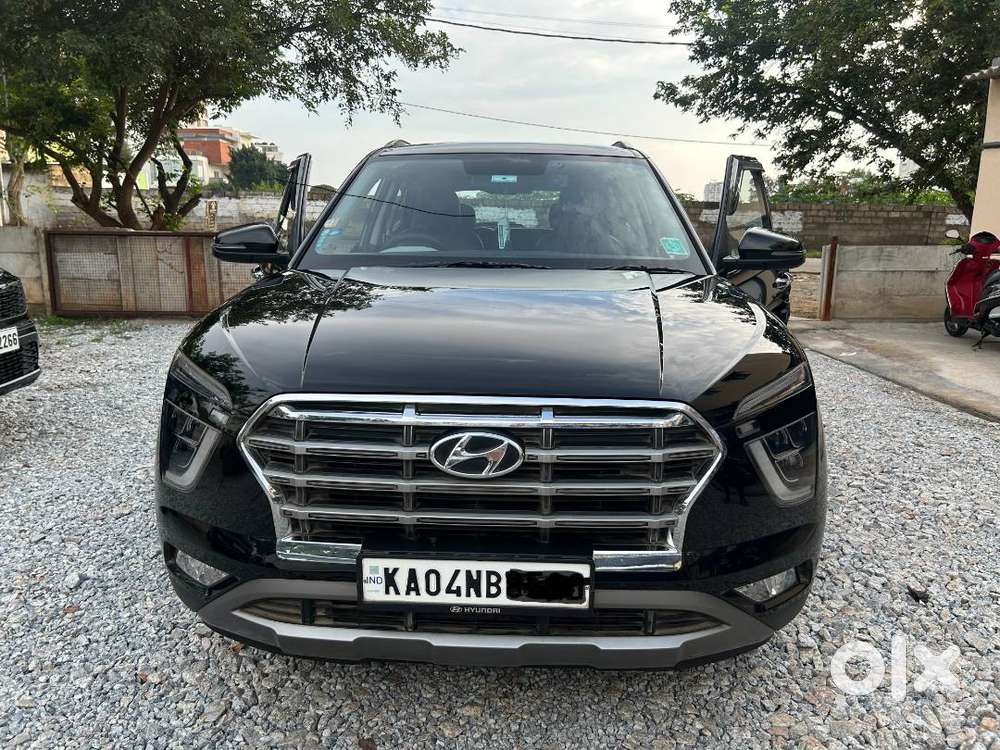 Hyundai Creta | Manual | 1.5l Petrol | Phantom Black | 2023