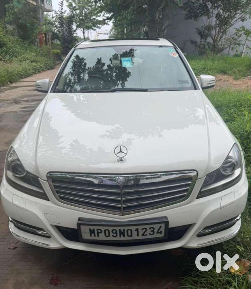 Mercedes-benz C Class 2013 Petrol Well Maintained