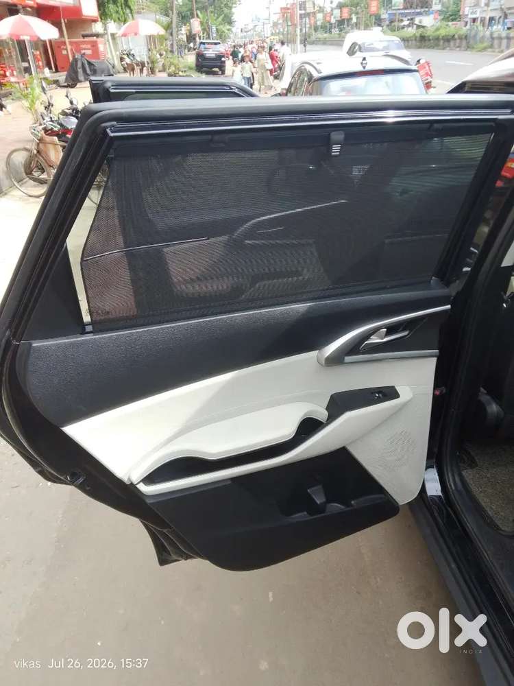 Kia Carens Premium 2024