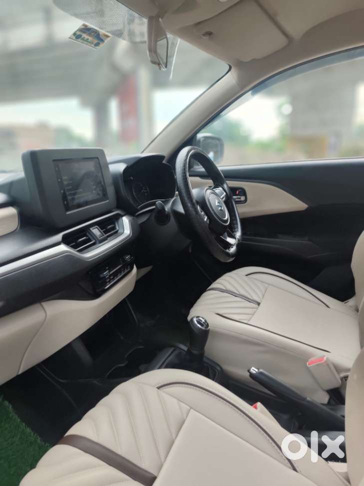 Maruti Suzuki Dzire 1.2 Vxi Cng, 2025, Cng & Hybrids