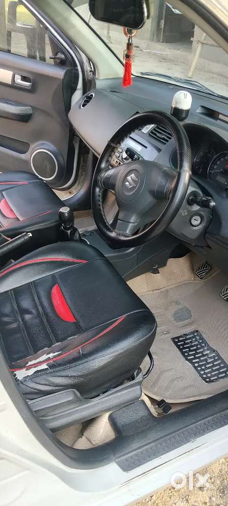 Maruti Suzuki Dzire 2011