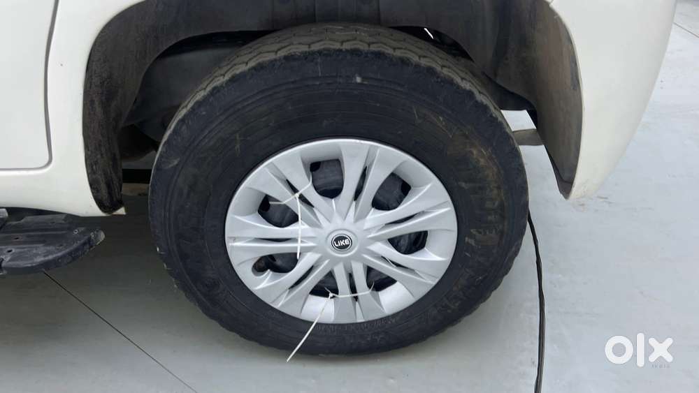 Mahindra Tuv 300 T6, 2017, Diesel