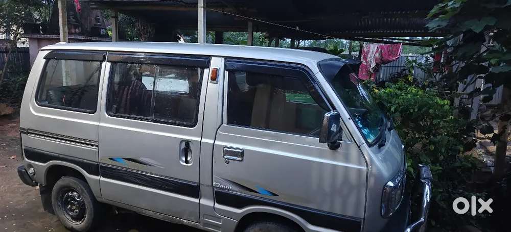 Maruti Suzuki Omni 2017 Cng & Petrol 70000 Km Driven