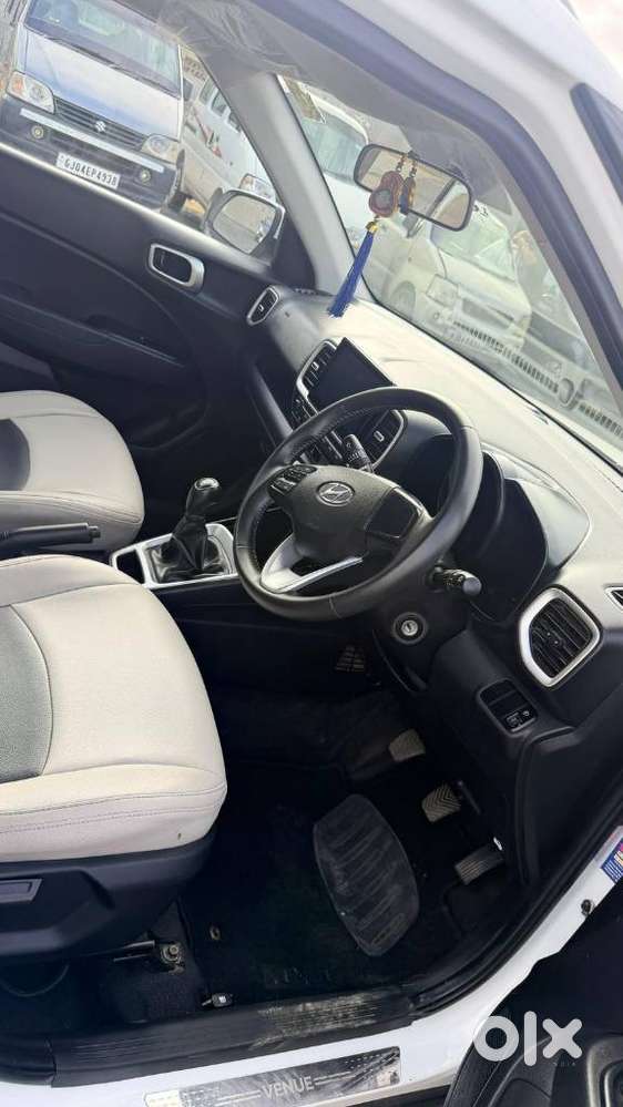 Hyundai Venue 1.2 S Plus, 2021, Petrol