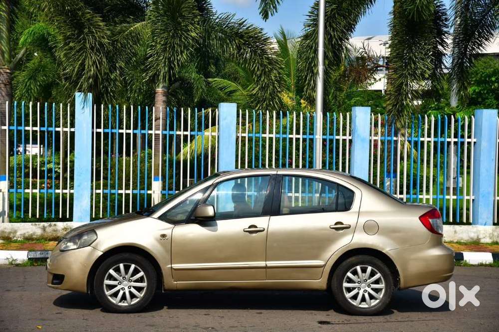 Maruti Suzuki Sx4 Zxi Mt Bsiv, 2009, Petrol