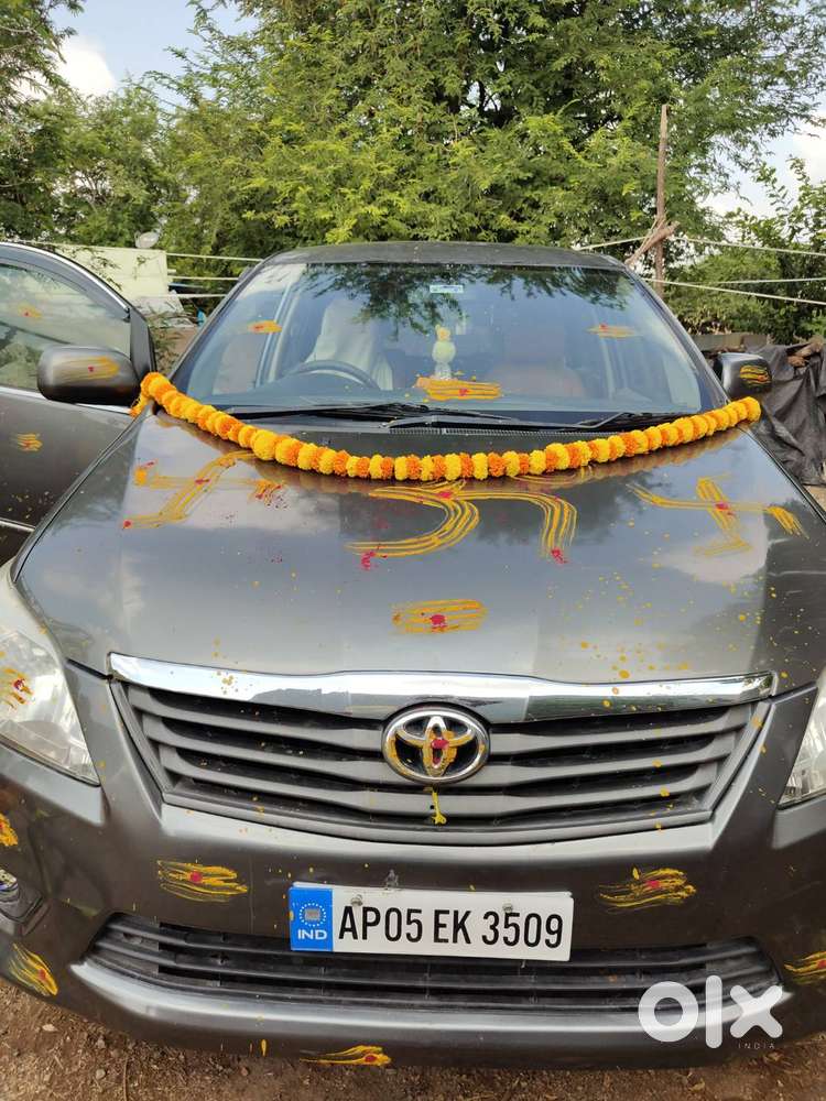 Toyota Innova 2012 Diesel