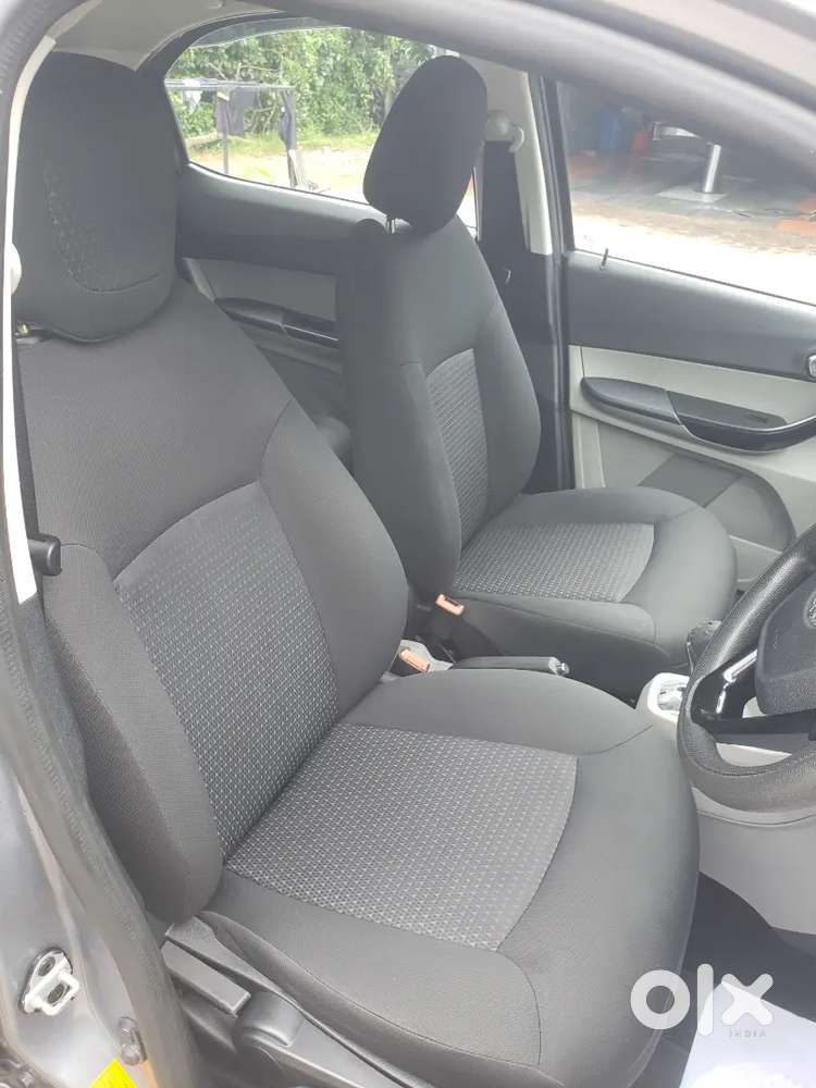 Tata Tiago Automatic Full Option/ Single Owner/40,000km