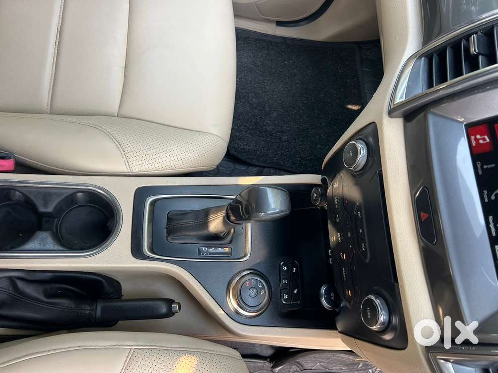 Ford Endeavour 3.2 Titatium Plus 4x4 At Diesel 2018