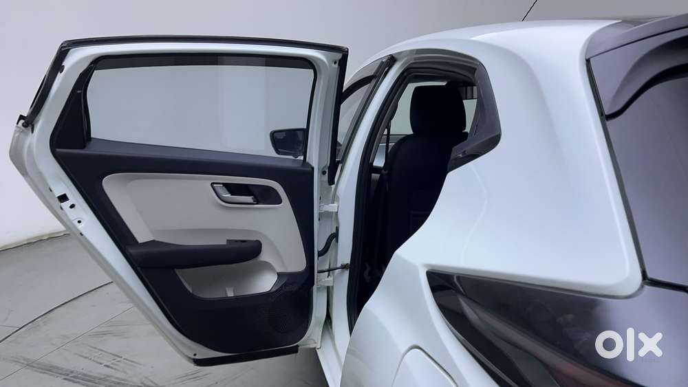 Tata Altroz 1.5 Xz Plus Diesel, 2022, Diesel